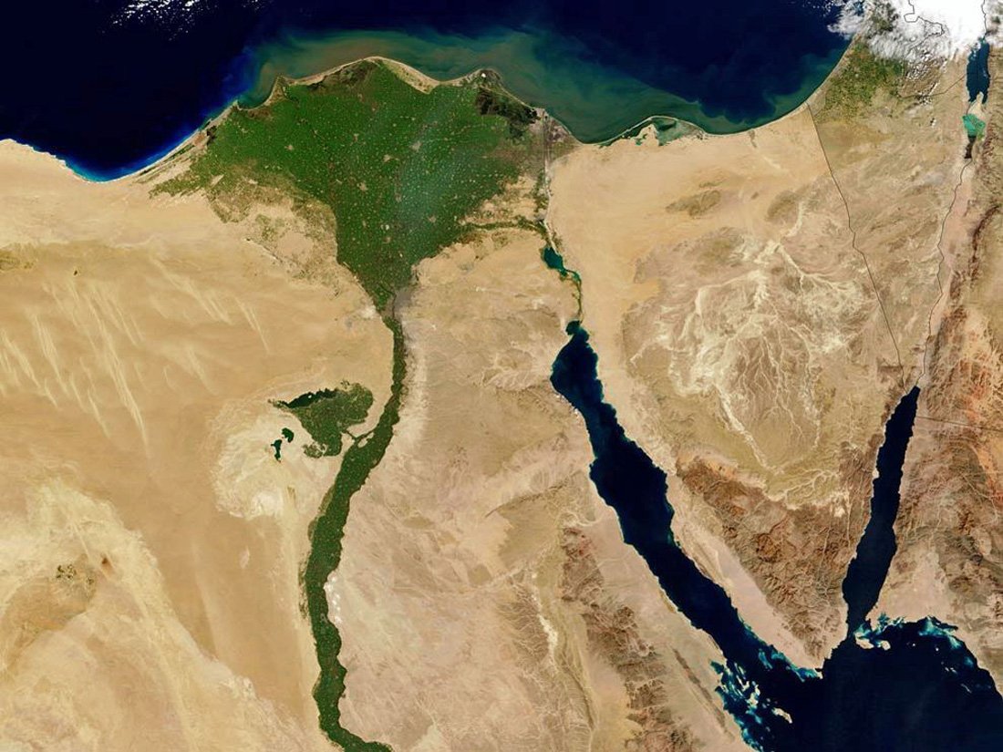 Egyptian civilization has been called ‘The Gift of the Nile’, in tribute to the life that springs from its silty water.